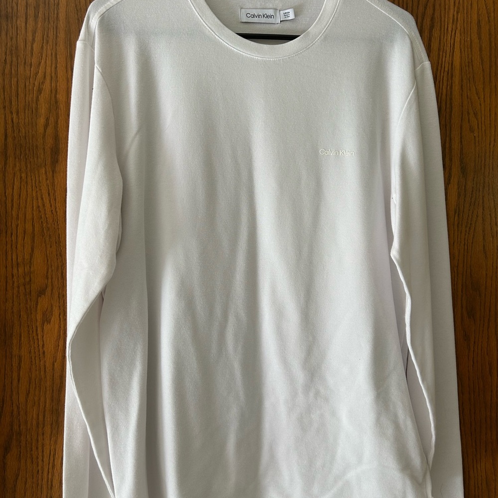 Calvin Klein White Long-Sleeve Crewneck Shirt